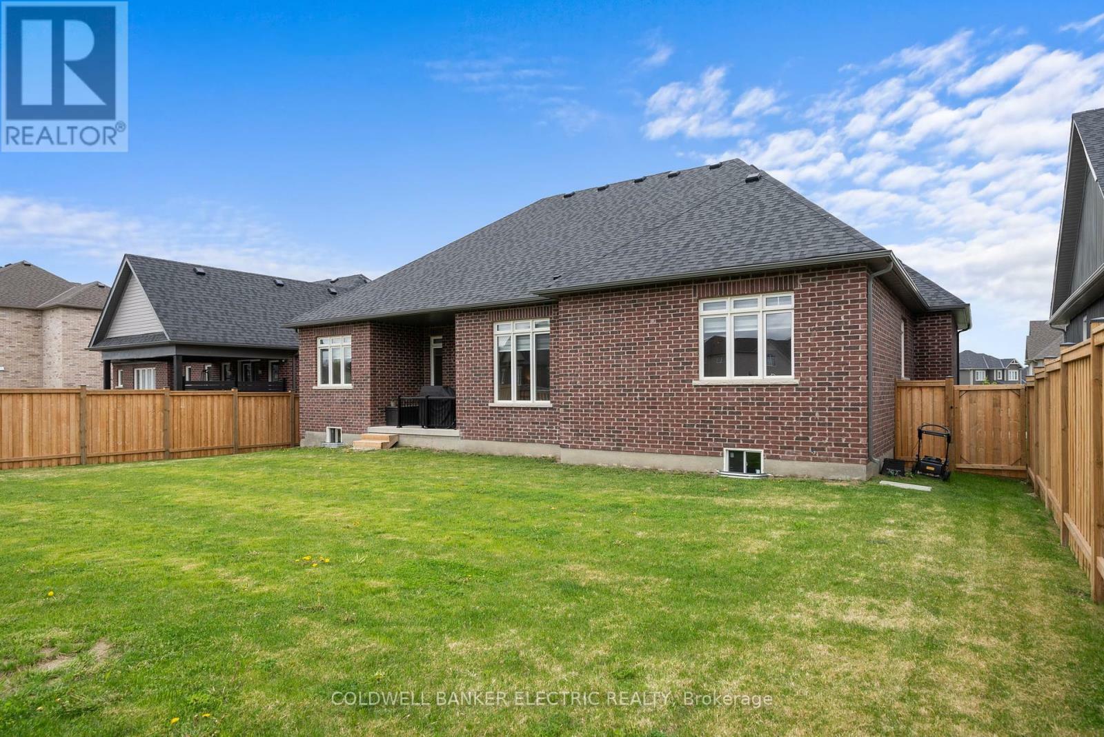 OTONABEE-SOUTH MONAGHAN, Ontario, K9J 0K7, CA, 3 Bedrooms Bedrooms, ,2 BathroomsBathrooms,Residential,For Sale,1826641
