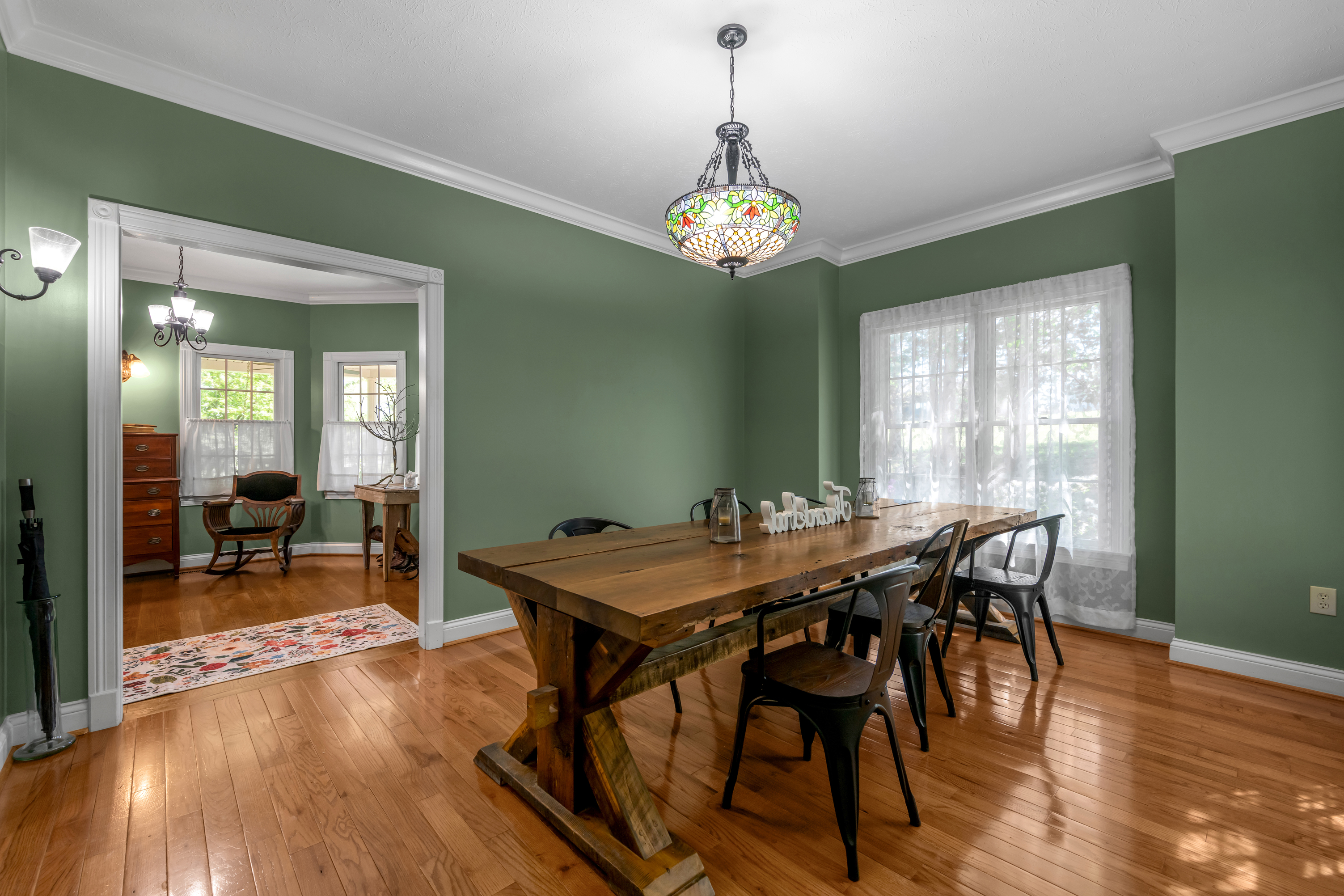  186 Hunter Drive - 物件實景