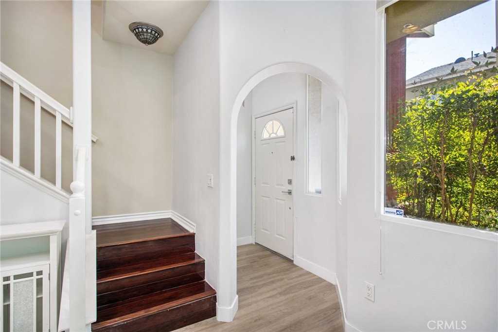 Long Beach, California, 90813, United States, 2 Bedrooms Bedrooms, ,2 BathroomsBathrooms,Residential,For Sale,1905723