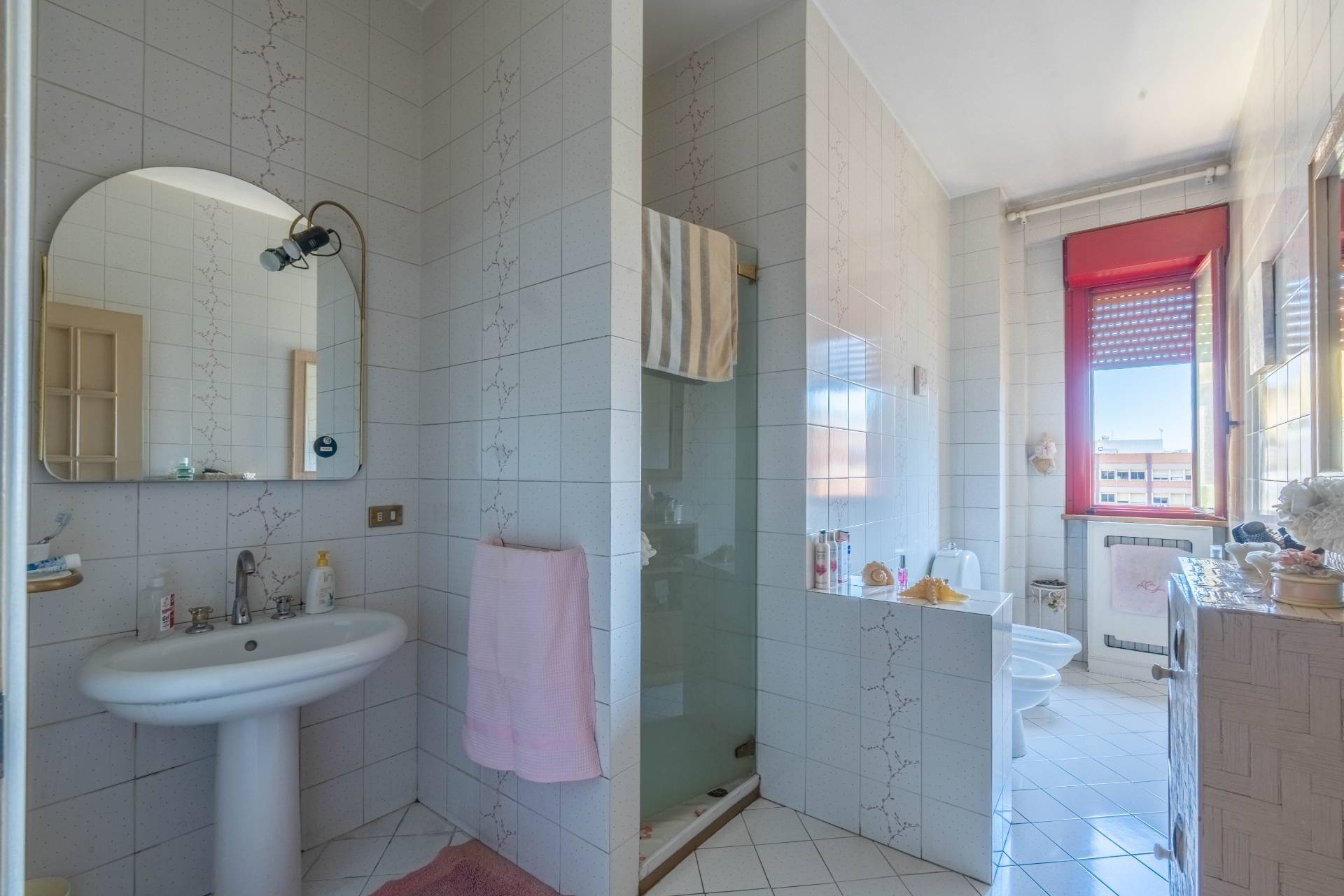 Via Tenente Gaetano Devitofrancesco, Bari, Bari, 70100, IT, 3 Bedrooms Bedrooms, ,2 BathroomsBathrooms,Residential,For Sale,Via Tenente Gaetano Devitofrancesco,1486305