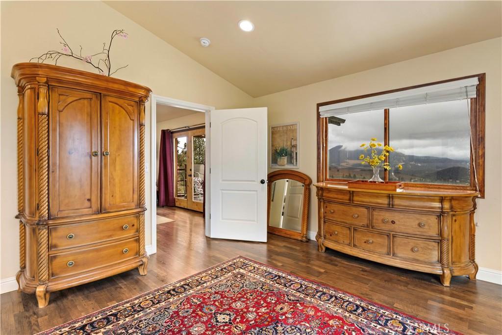 Kelseyville, California, 95451, United States, 5 Bedrooms Bedrooms, ,6 BathroomsBathrooms,Residential,For Sale,1998726