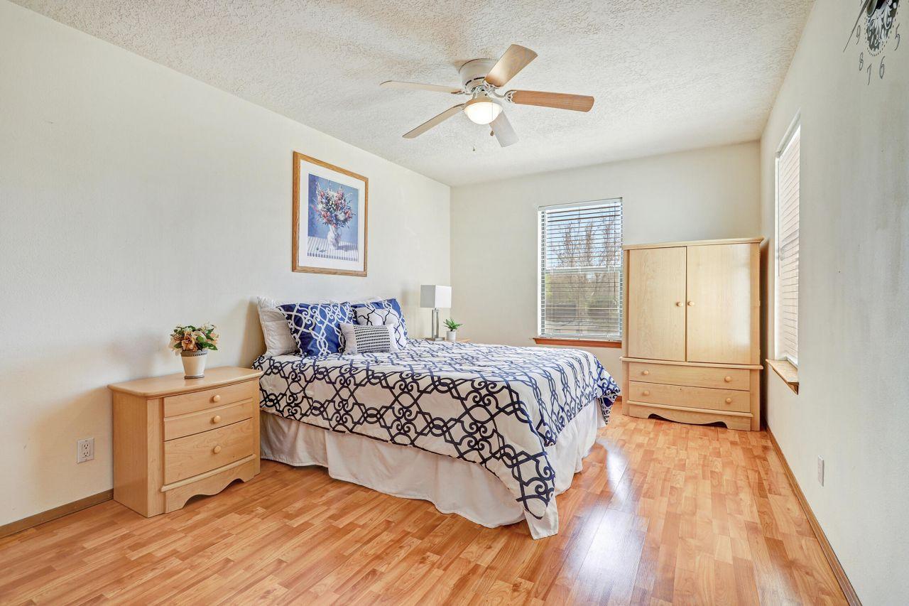 Albuquerque, New Mexico, 87122, United States, 3 Bedrooms Bedrooms, ,3 BathroomsBathrooms,Residential,For Sale,1768217