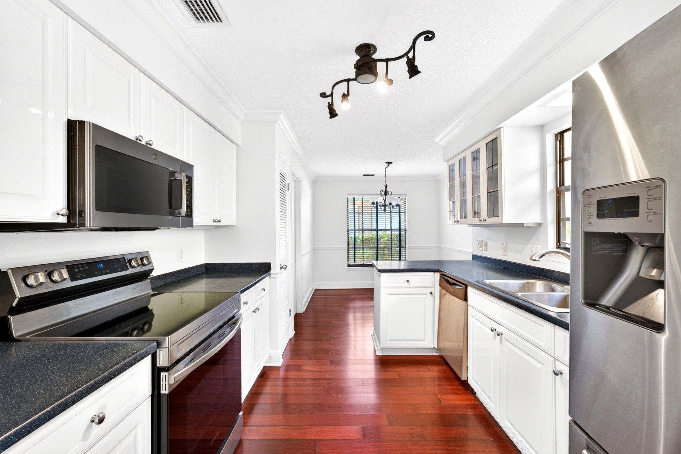  111 Prestwick Circle, Vero Beach, FL, 32967 - 物件實景
