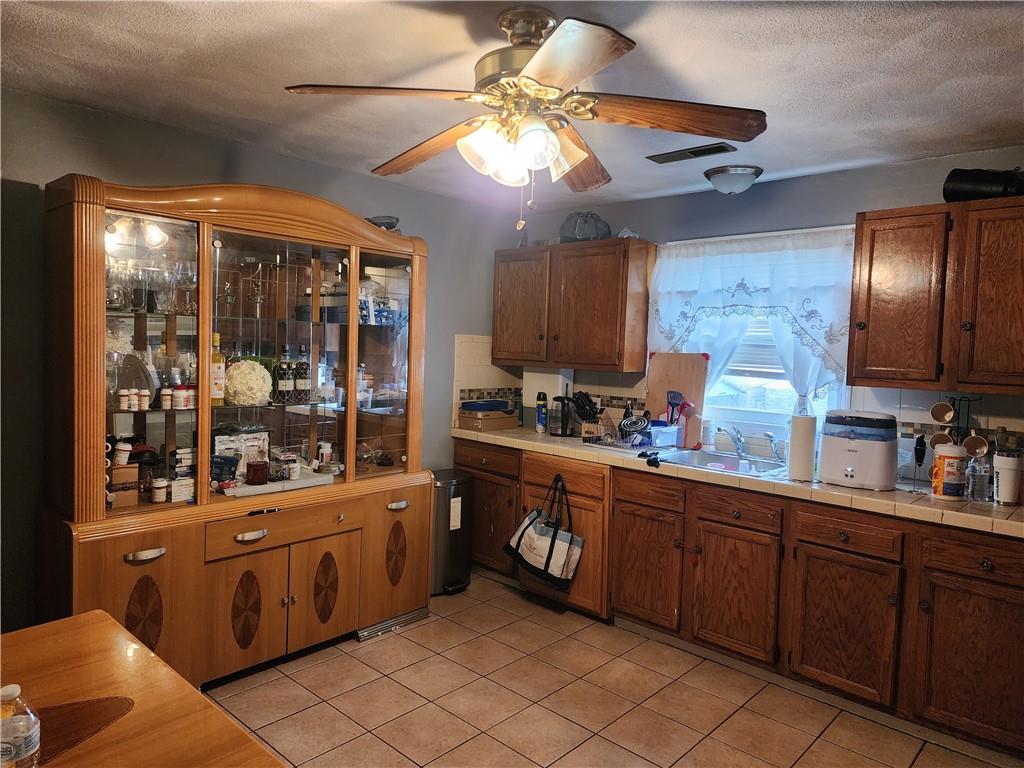 Providence, Rhode Island, 02909, United States, 6 Bedrooms Bedrooms, ,2 BathroomsBathrooms,Residential,For Sale,1987316