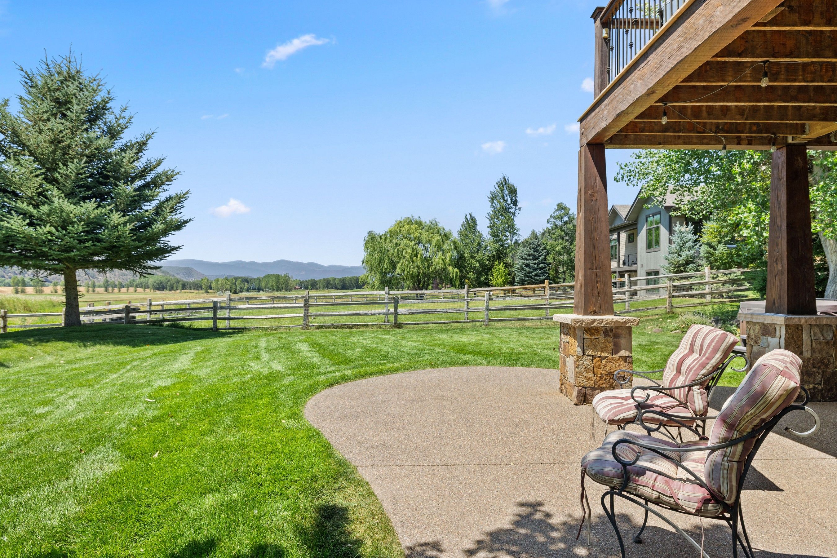  Privacy, Space and Mountain Living in Cerise Ranch - 物件實景