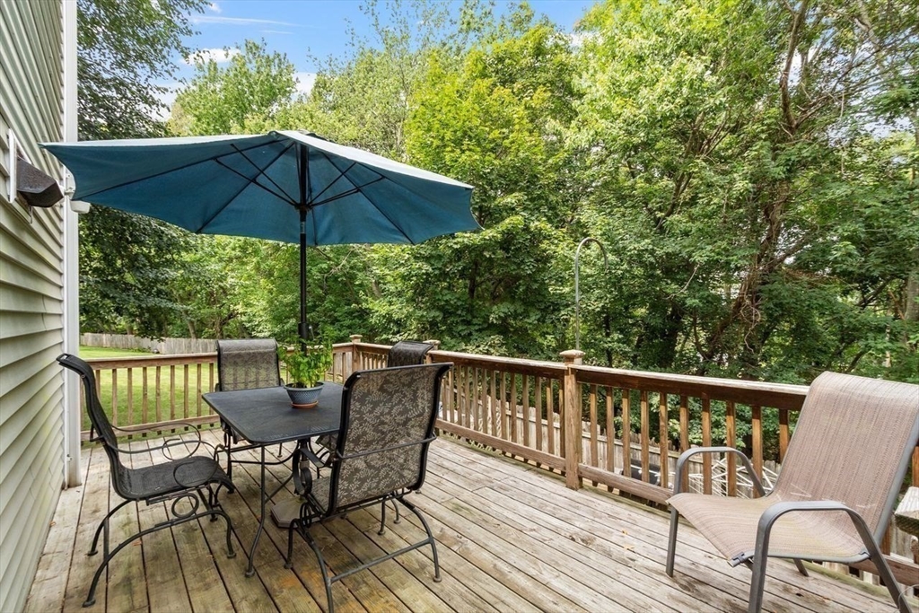 Peabody, Massachusetts, 01960, United States, 5 Bedrooms Bedrooms, ,4 BathroomsBathrooms,Residential,For Sale,1913730