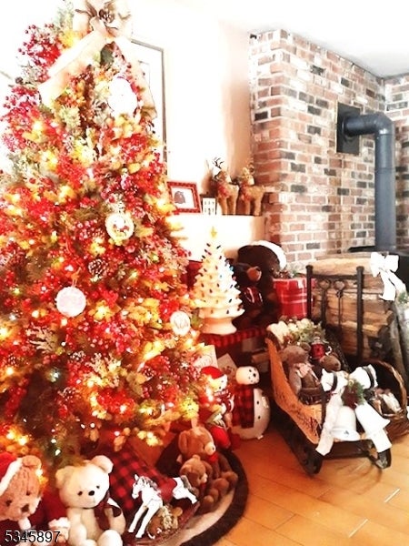 Hopatcong, New Jersey, 07821, United States, 3 Bedrooms Bedrooms, ,3 BathroomsBathrooms,Residential,For Sale,1812761