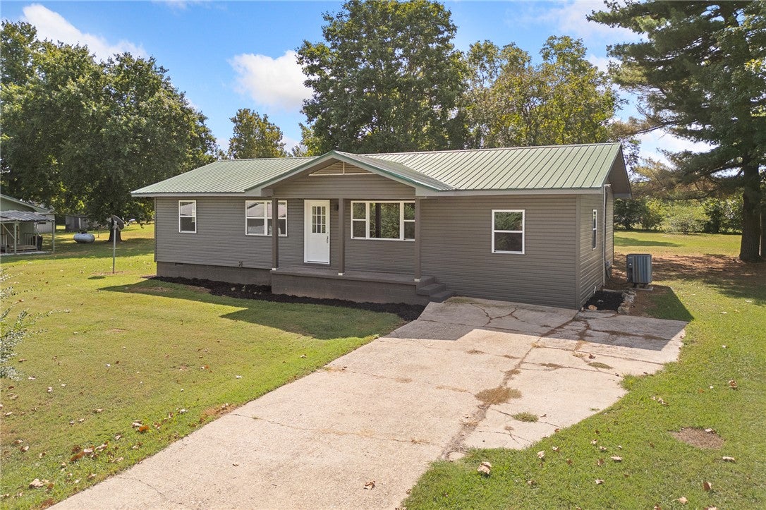 Sue St, Western Grove, AR 72685 #1