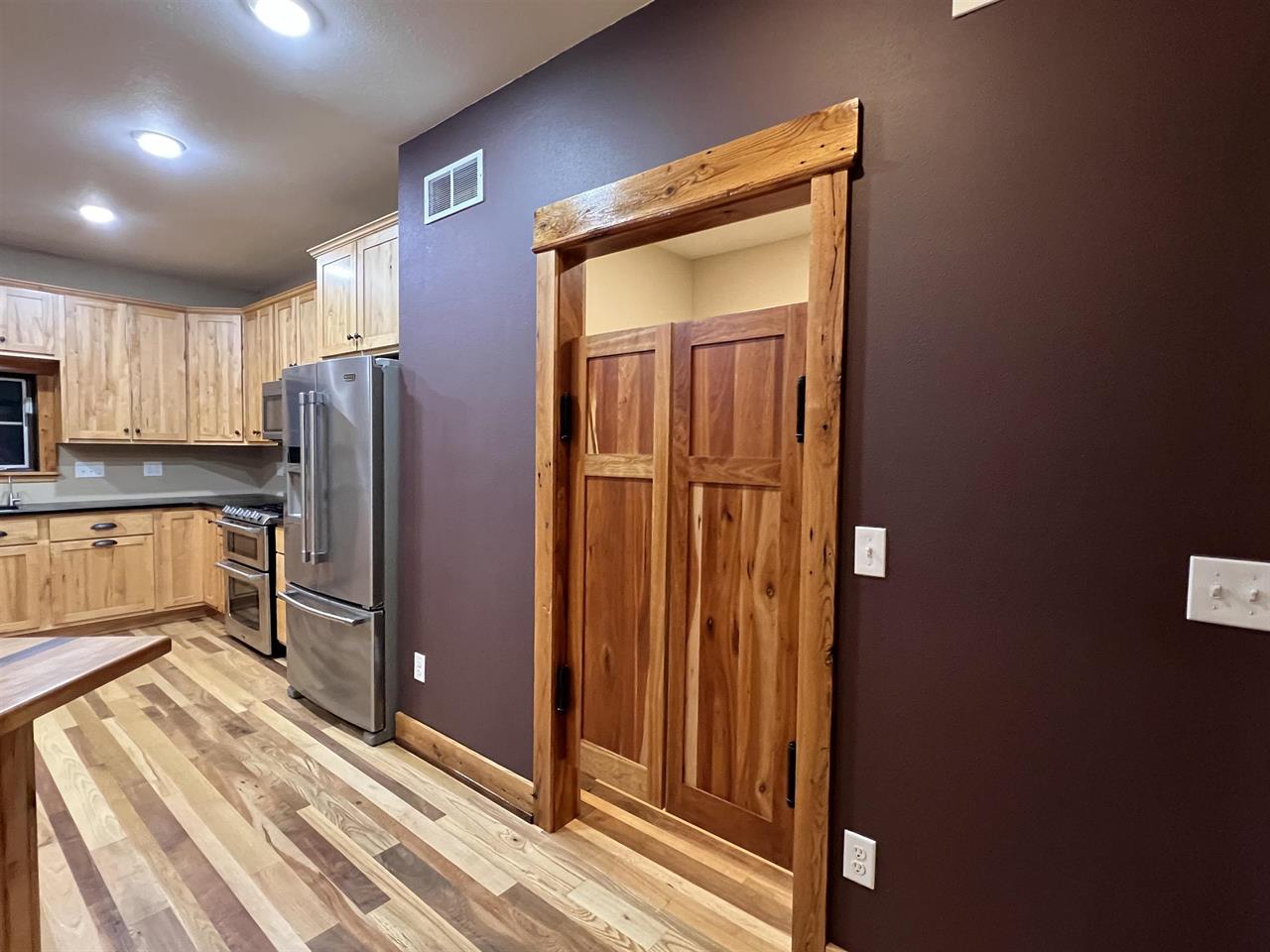 Westby, Wisconsin, 54667, United States, 3 Bedrooms Bedrooms, ,3 BathroomsBathrooms,Residential,For Sale,1977148