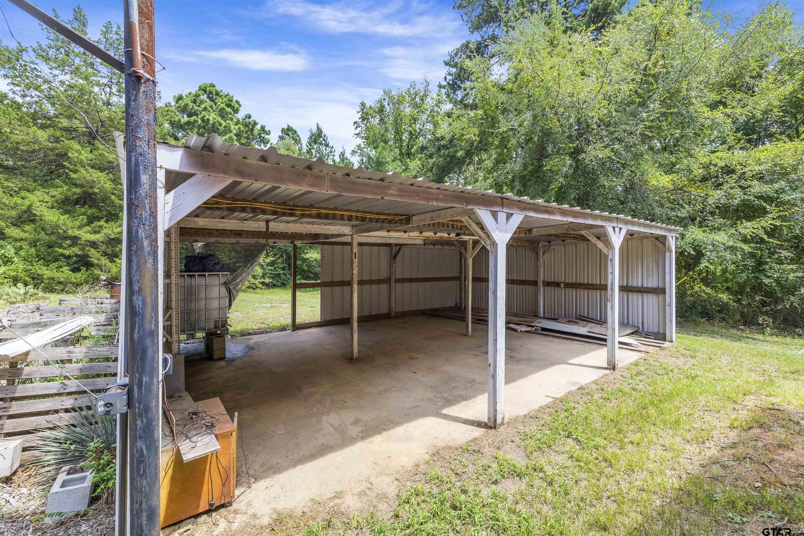 Tyler, Texas, 75704, United States, 3 Bedrooms Bedrooms, ,2 BathroomsBathrooms,Residential,For Sale,1941841