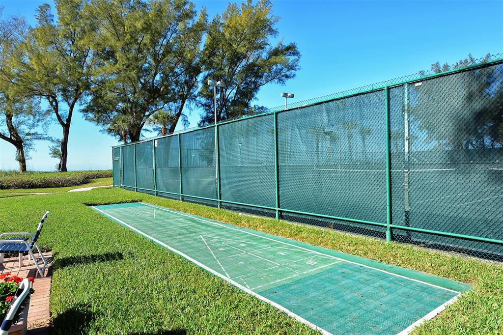 Longboat Key, Florida, 34228, United States, 2 Bedrooms Bedrooms, ,2 BathroomsBathrooms,Residential,For Sale,1989062