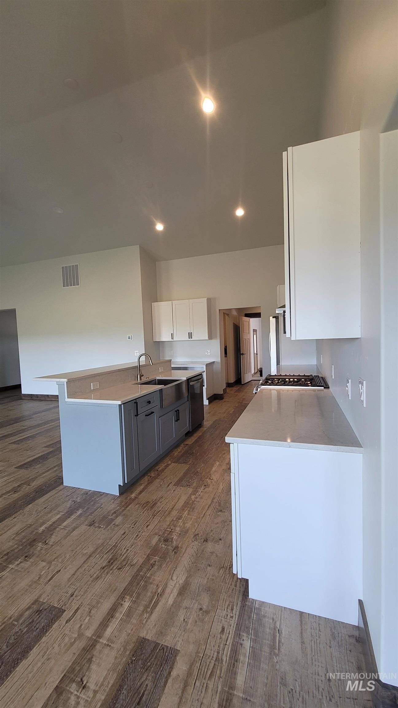 Council, Idaho, 83612, United States, 3 Bedrooms Bedrooms, ,3 BathroomsBathrooms,Residential,For Sale,1845652