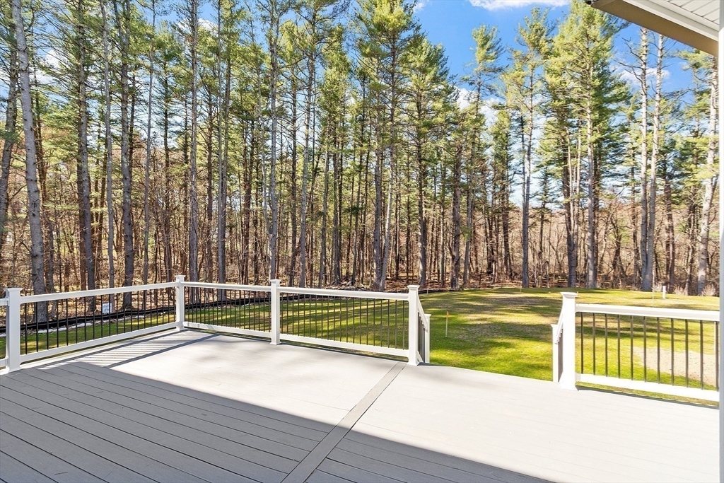Carlisle, Massachusetts, 01741, United States, 5 Bedrooms Bedrooms, ,6 BathroomsBathrooms,Residential,For Sale,1792781