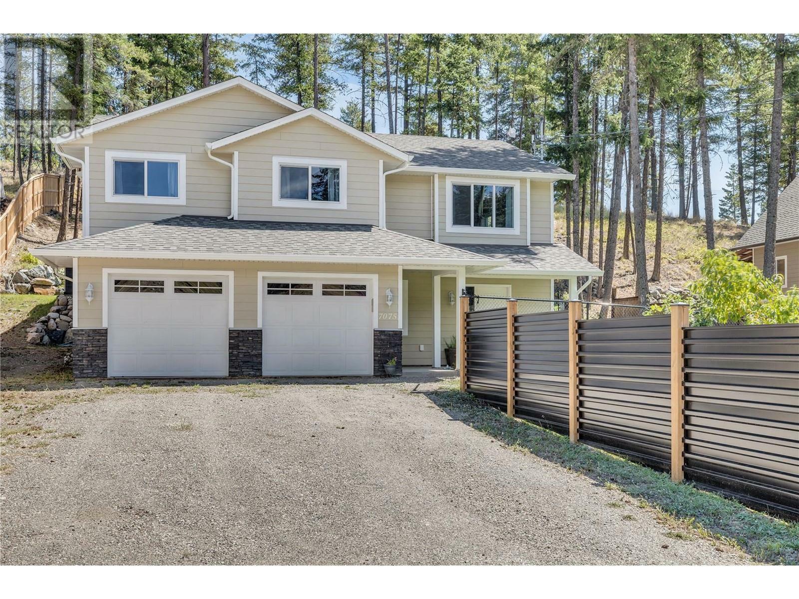 KELOWNA, British Columbia, V1Z 3W6, CA, 5 Bedrooms Bedrooms, ,3 BathroomsBathrooms,Residential,For Sale,1838987