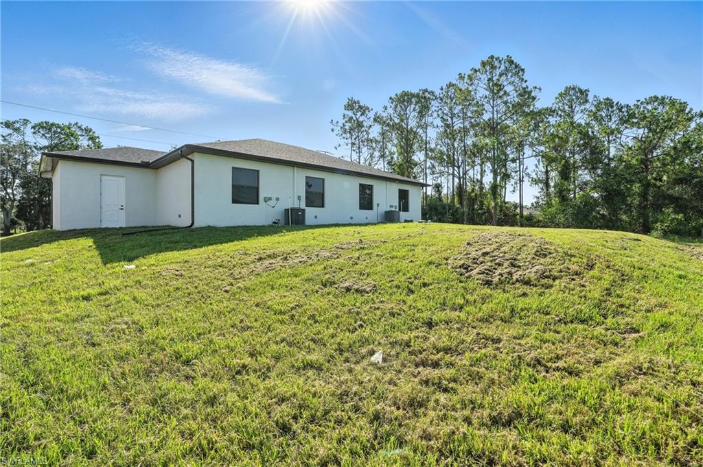 Lehigh Acres, Florida, 33973, United States, 6 Bedrooms Bedrooms, ,4 BathroomsBathrooms,Residential,For Sale,1891915
