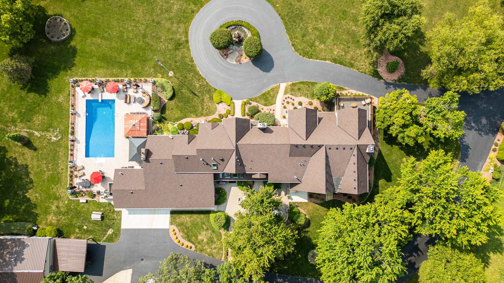Homer Glen, Illinois, 60491, United States, 4 Bedrooms Bedrooms, ,5 BathroomsBathrooms,Residential,For Sale,1940252
