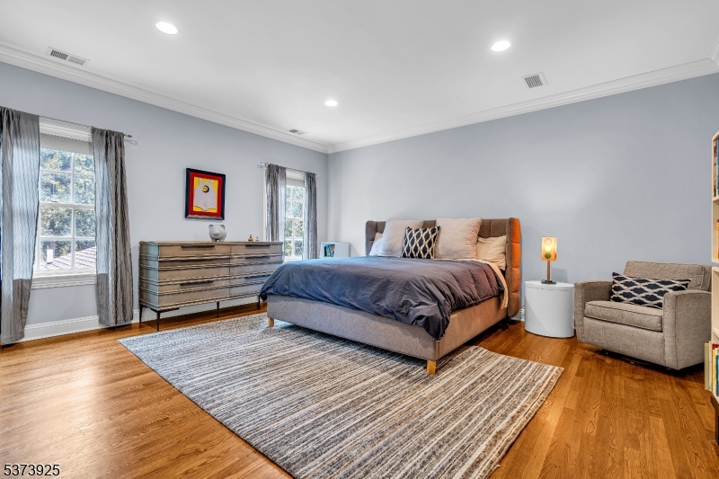 Bernardsville Boro, New Jersey, 07924, United States, 5 Bedrooms Bedrooms, ,8 BathroomsBathrooms,Residential,For Sale,1910791