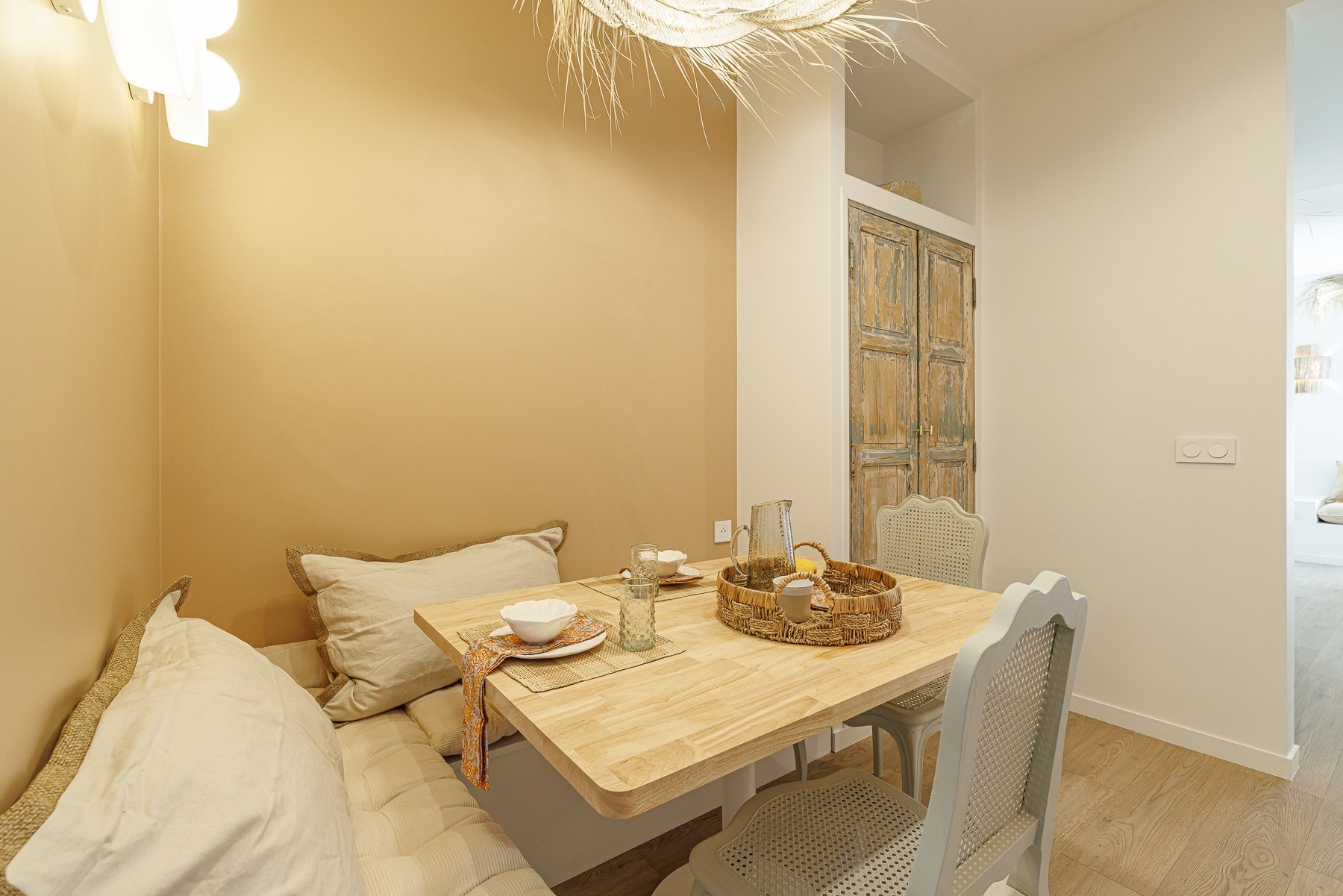  Nice Port 2 bedroom apartment 51 sqm renovated investment property near tramway… - 物件實景