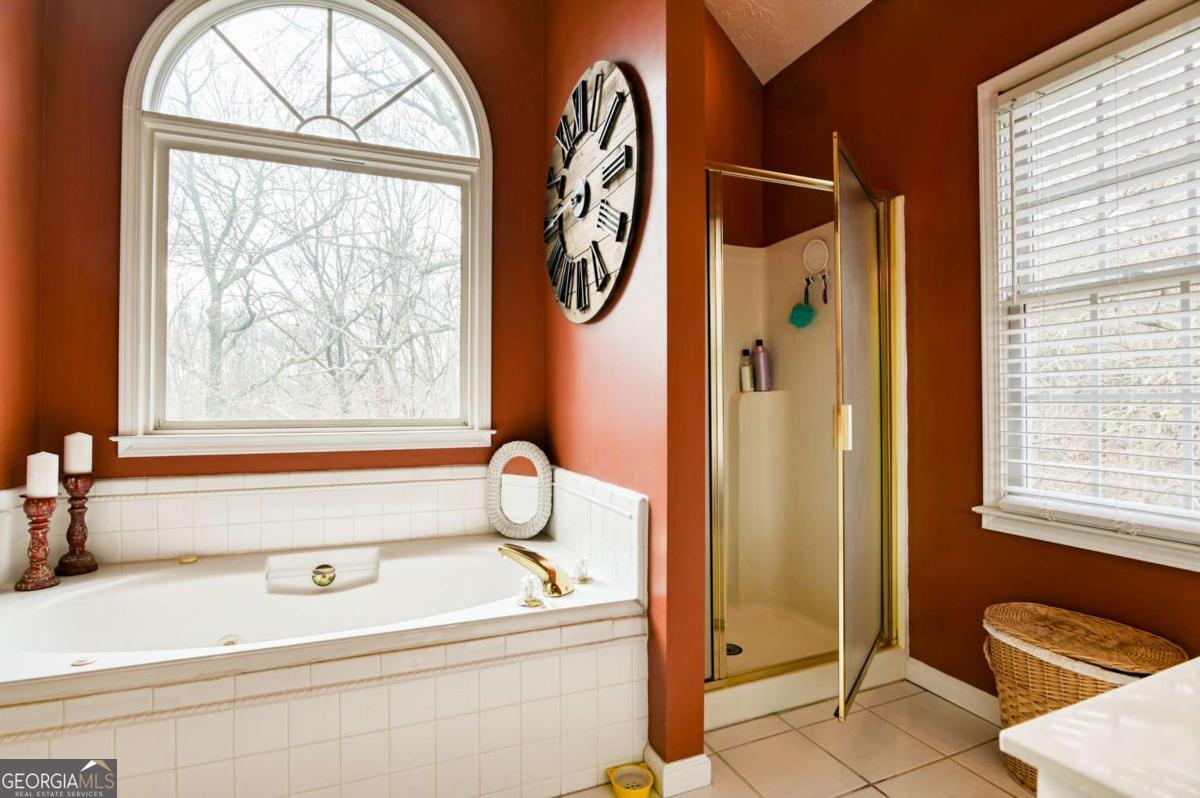 Athens, Georgia, 30606, United States, 6 Bedrooms Bedrooms, ,4 BathroomsBathrooms,Residential,For Sale,2003129