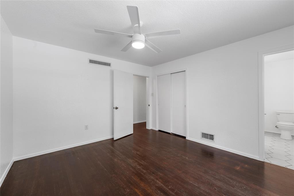 Waco, Texas, 76710, United States, 5 Bedrooms Bedrooms, ,4 BathroomsBathrooms,Residential,For Sale,1806319
