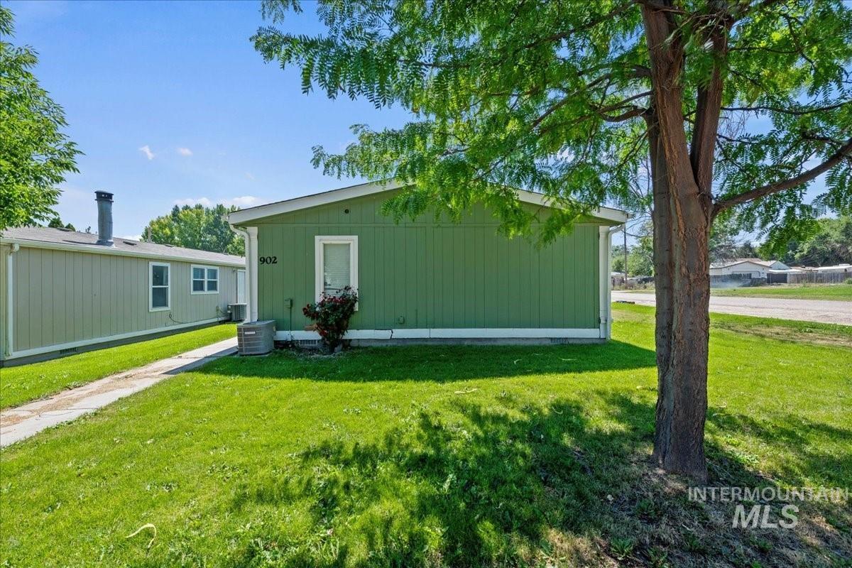 Nampa, Idaho, 83687, United States, 9 Bedrooms Bedrooms, ,6 BathroomsBathrooms,Residential,For Sale,1942286