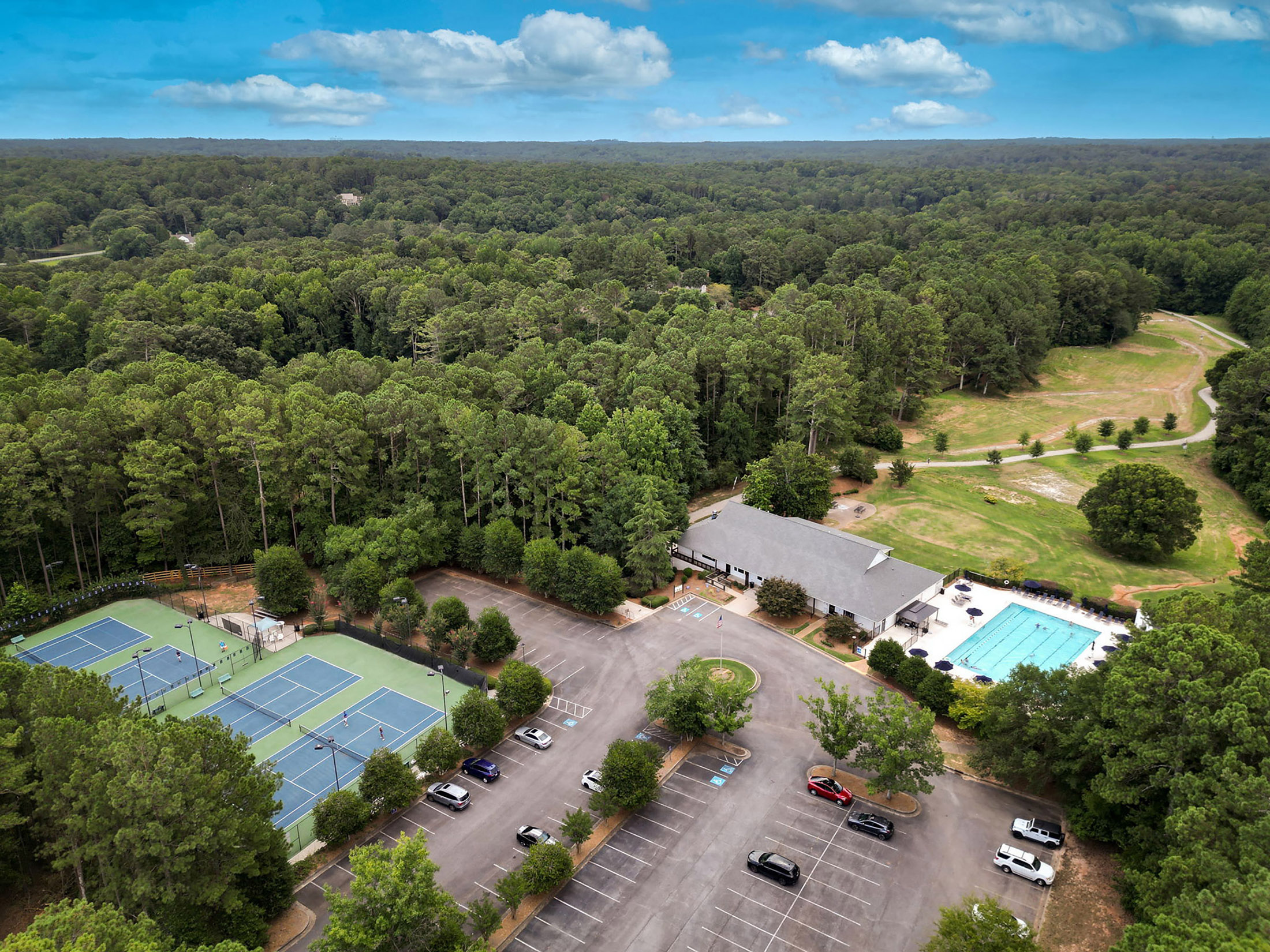  Builder’s Personal Estate on 2.36± Acres—Offering Space, Privacy & Convenience - 物件實景