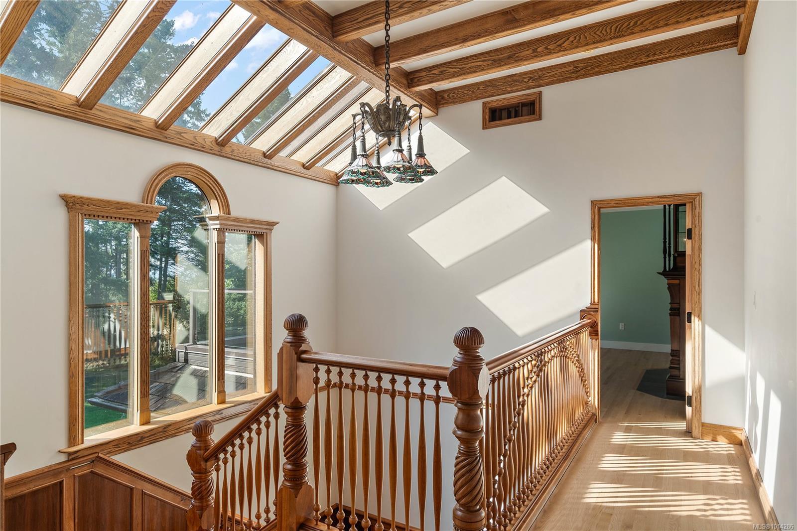 NORTH SAANICH, British Columbia, V8L 5P8, CA, 7 Bedrooms Bedrooms, ,Residential,For Sale,1948660