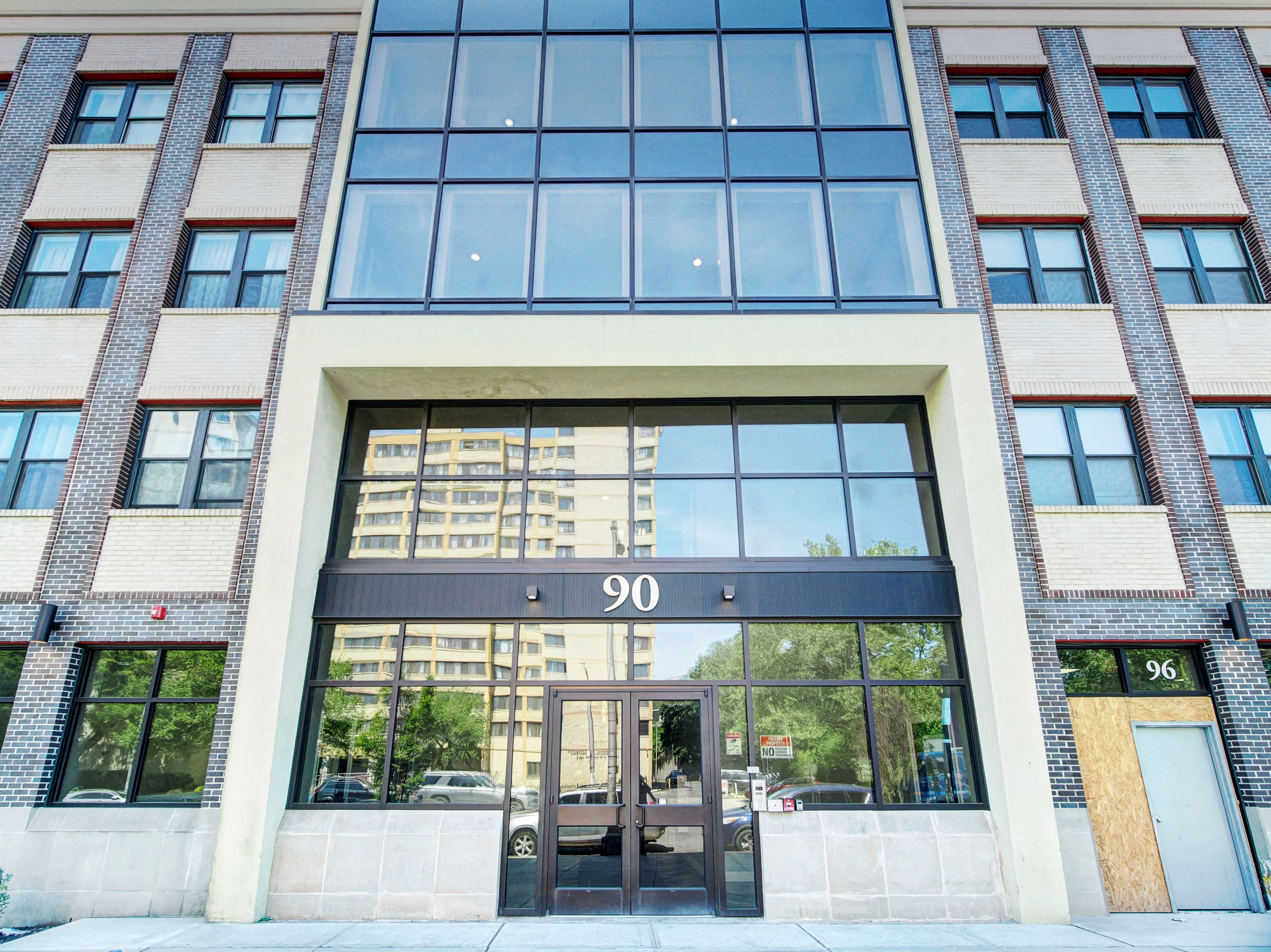  90 Clinton Avenue, Newark, NJ 07114 - 物件實景