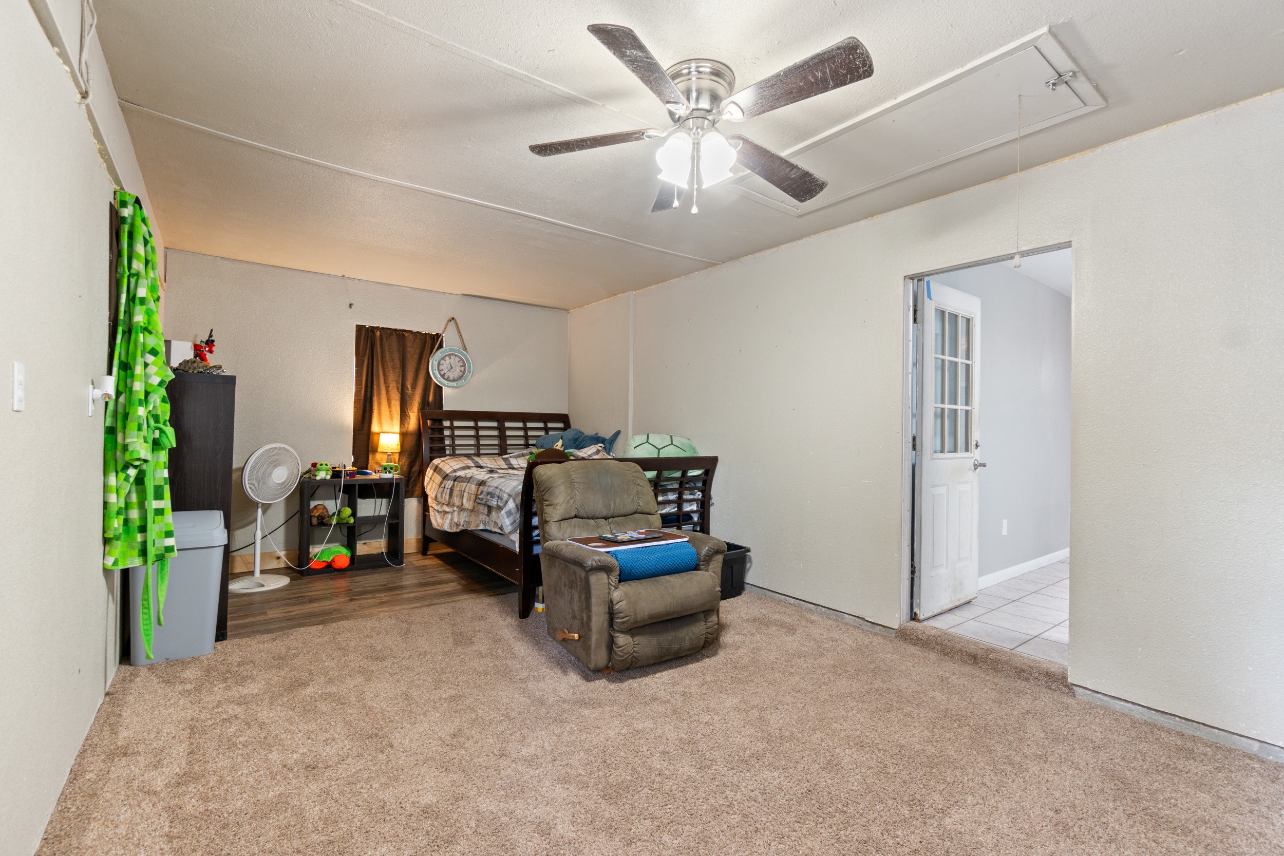 Bentonville, Arkansas, 72712, United States, 4 Bedrooms Bedrooms, ,3 BathroomsBathrooms,Residential,For Sale,1819877