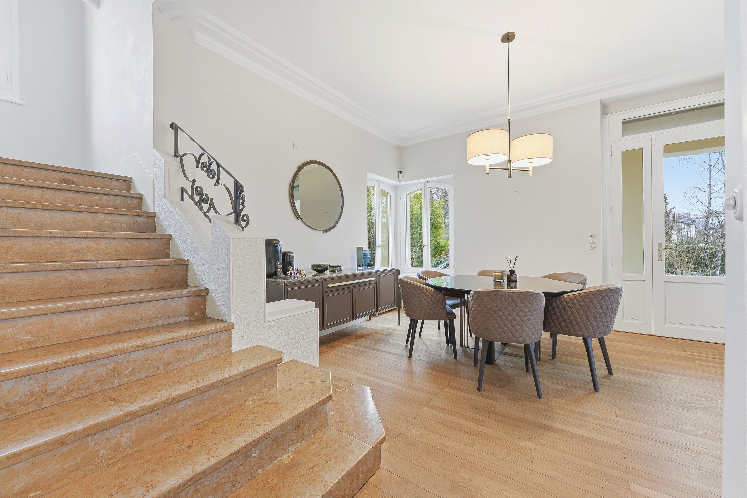  Elegant manor house in the heart of Divonne-les-Bains town centre - 物件實景
