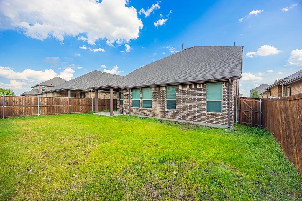 Hickory Creek, Texas, 75065, United States, 5 Bedrooms Bedrooms, ,4 BathroomsBathrooms,Residential,For Sale,1923307