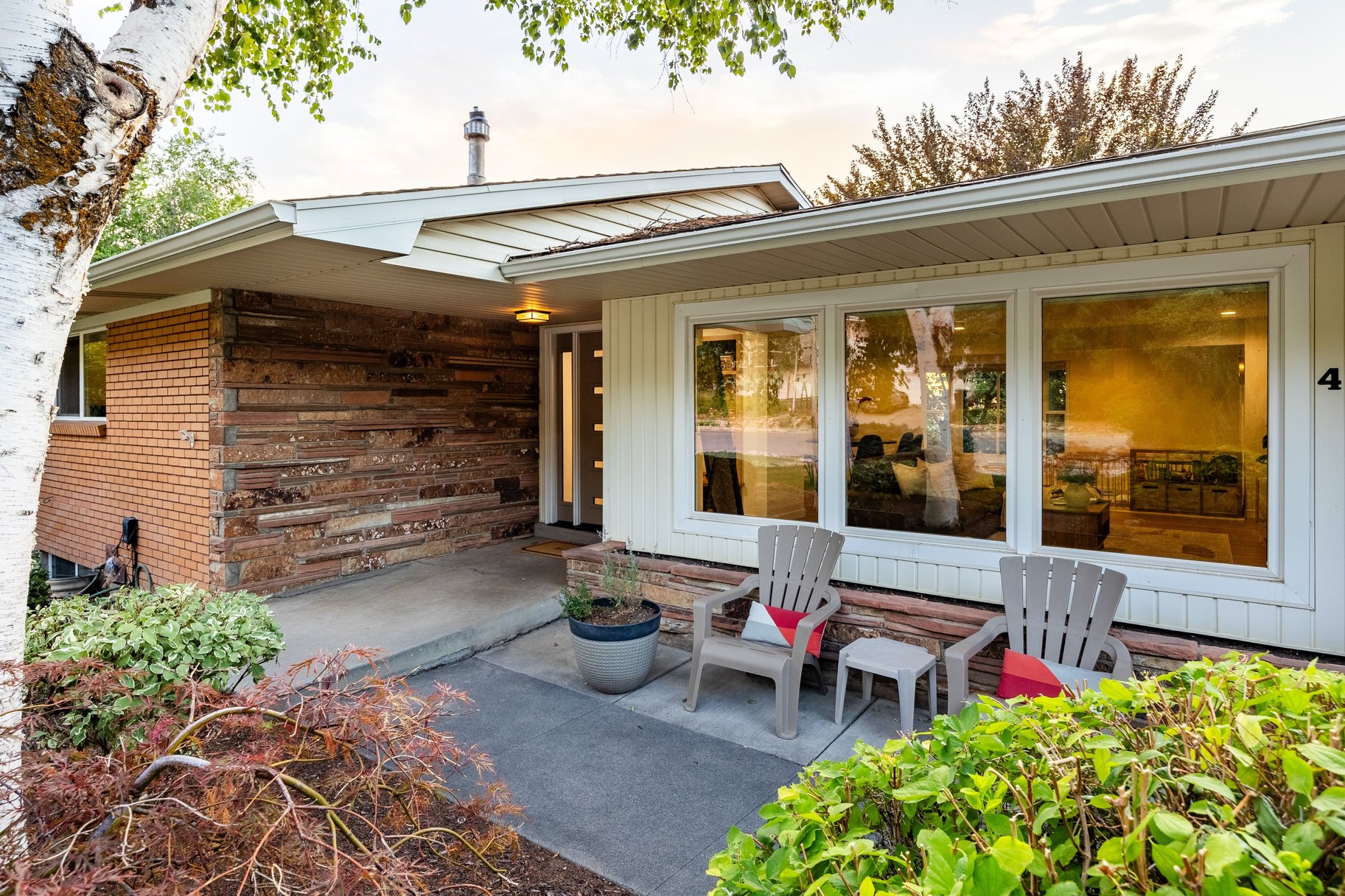  Olympus Cove Rambler with Walk-Out Basement to Serene Backyard - 物件實景