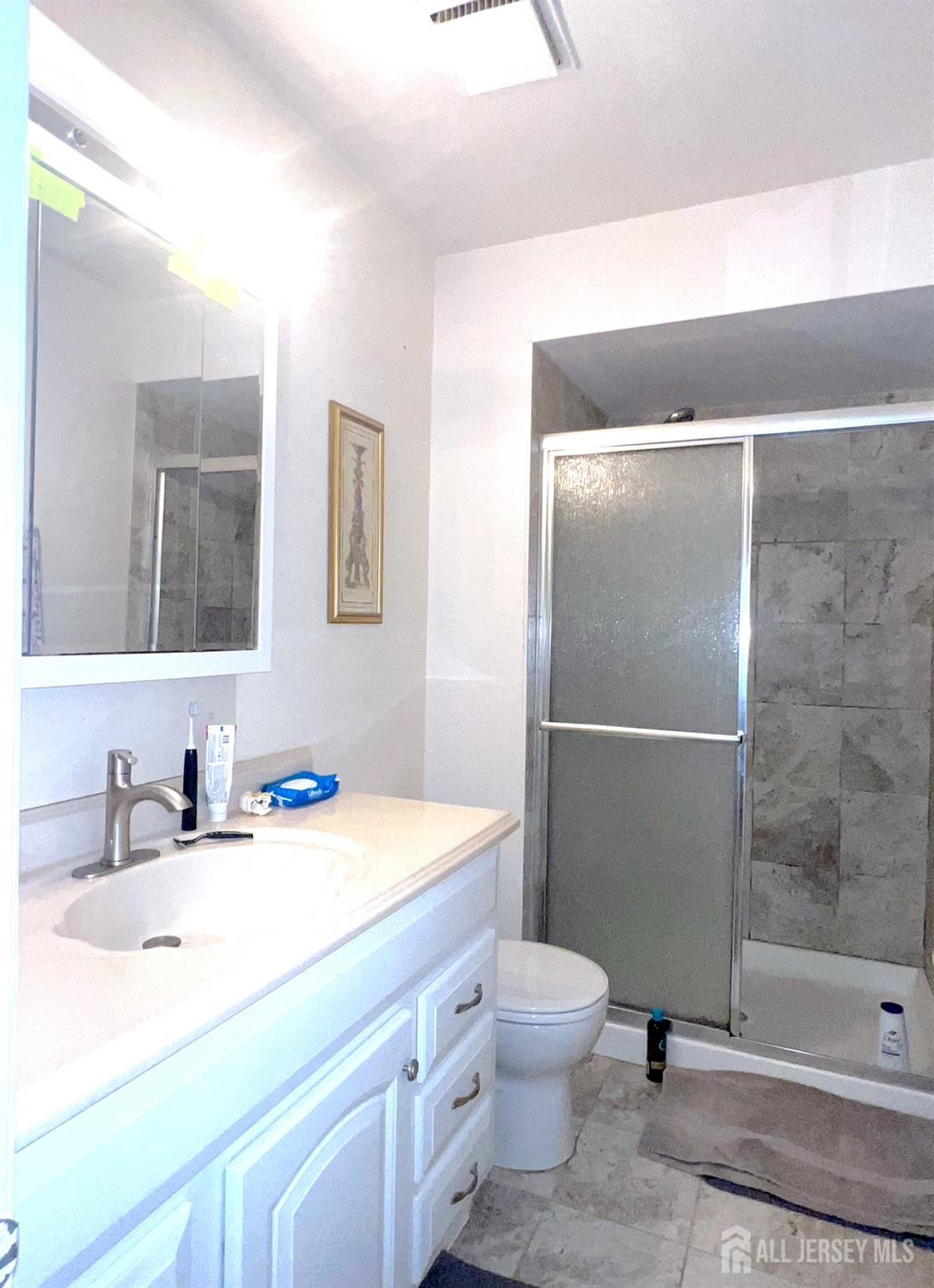 East Brunswick, New Jersey, 08816, United States, 4 Bedrooms Bedrooms, ,3 BathroomsBathrooms,Residential,For Sale,1934304