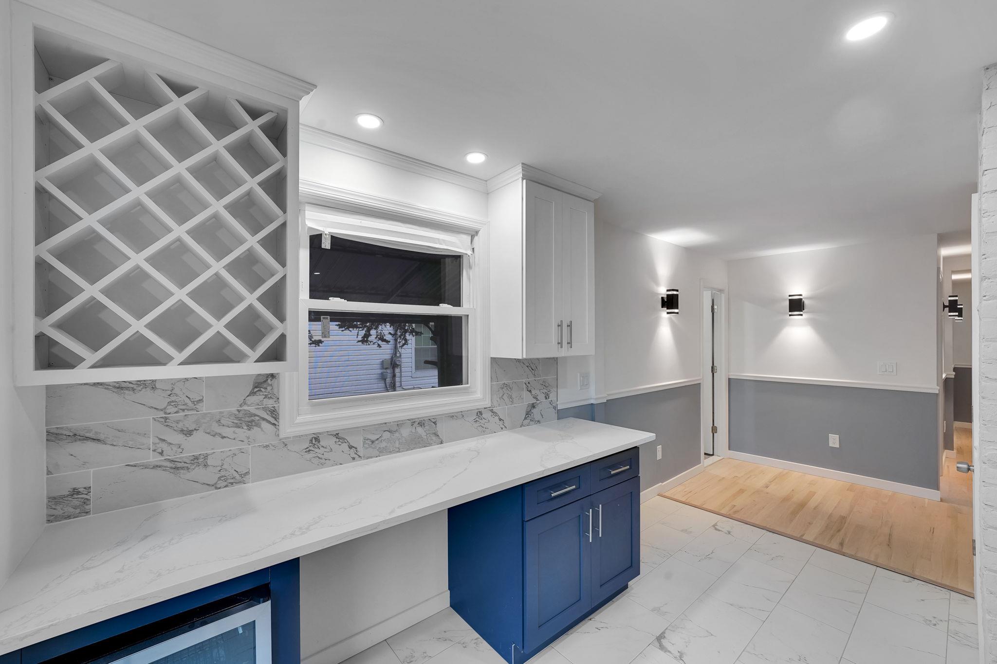 Valley Stream, New York, 11580, United States, 4 Bedrooms Bedrooms, ,2 BathroomsBathrooms,Residential,For Sale,1700084