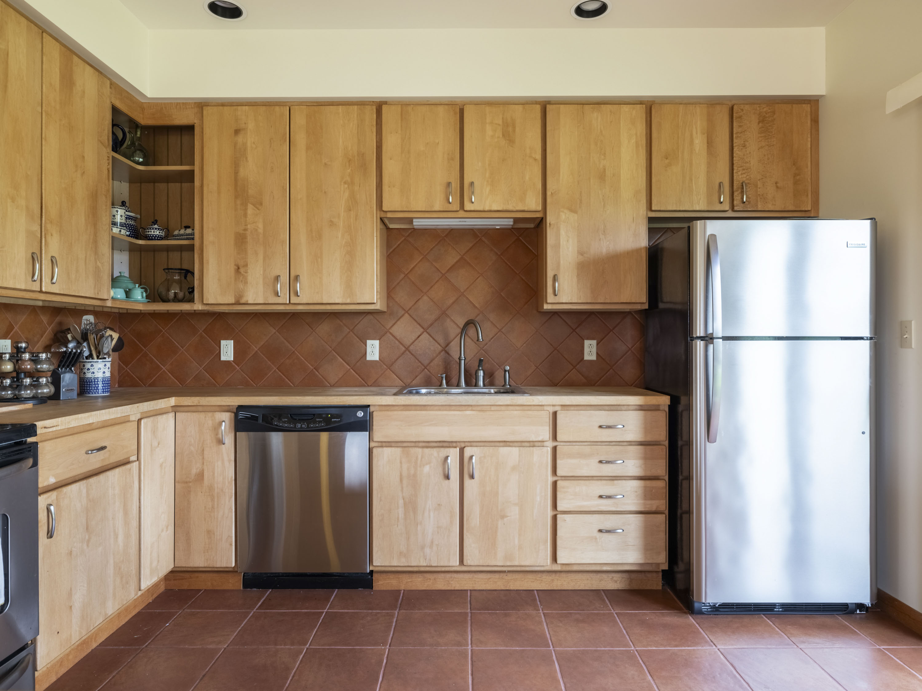 Jewett, New York, 12444, United States, 4 Bedrooms Bedrooms, ,4 BathroomsBathrooms,Residential,For Sale,1877555