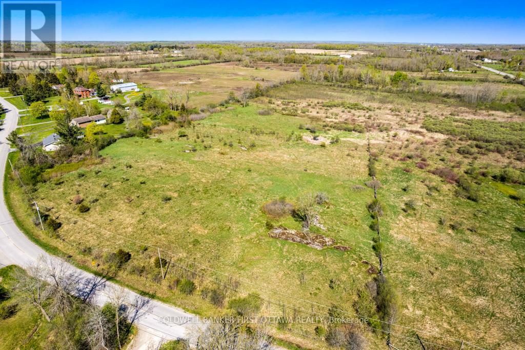 TAY VALLEY, Ontario, K7H 3C9, CA, ,Residential,For Sale,1867366