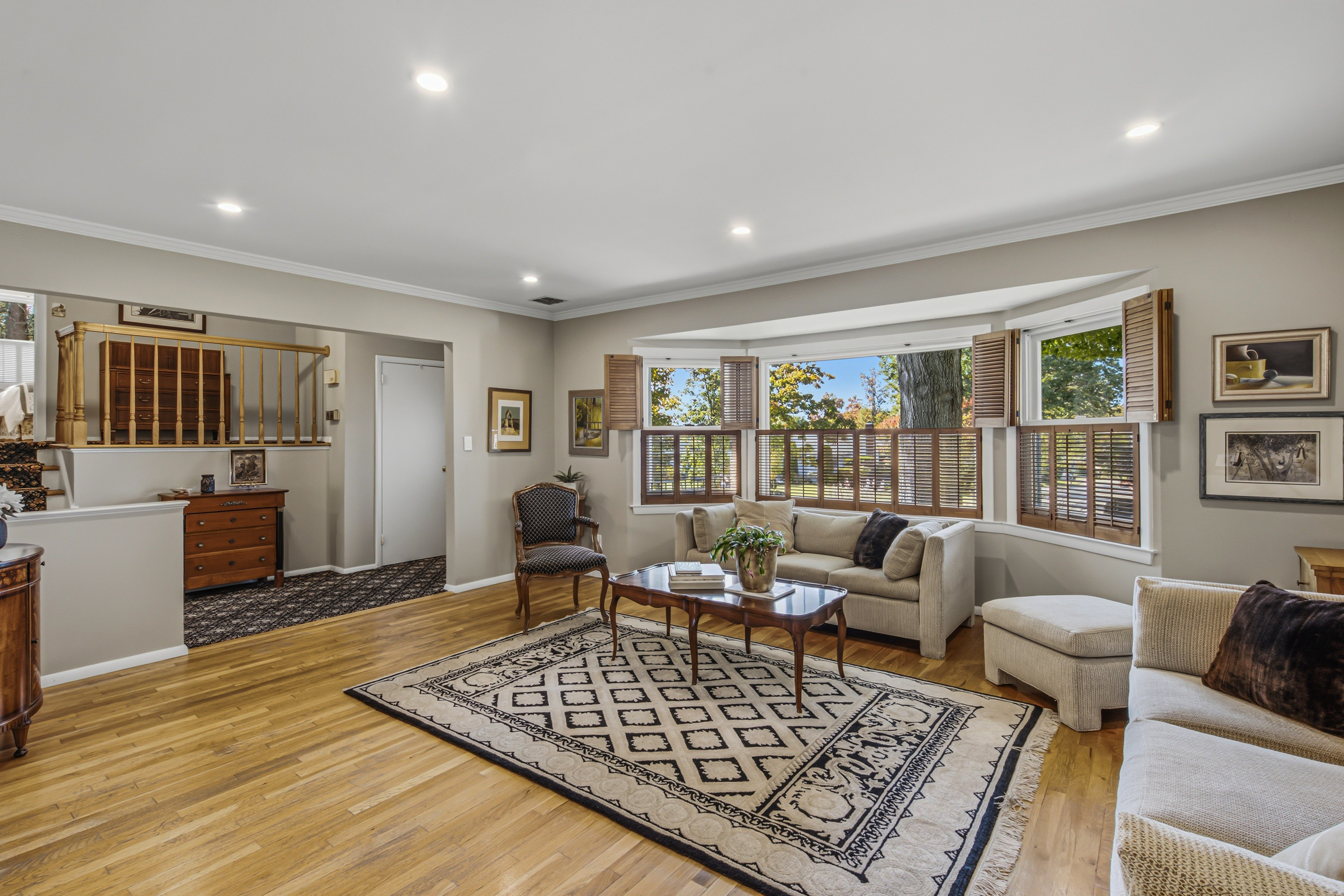  11 Tulip Lane, Port Washington, NY, 11050 - 物件實景