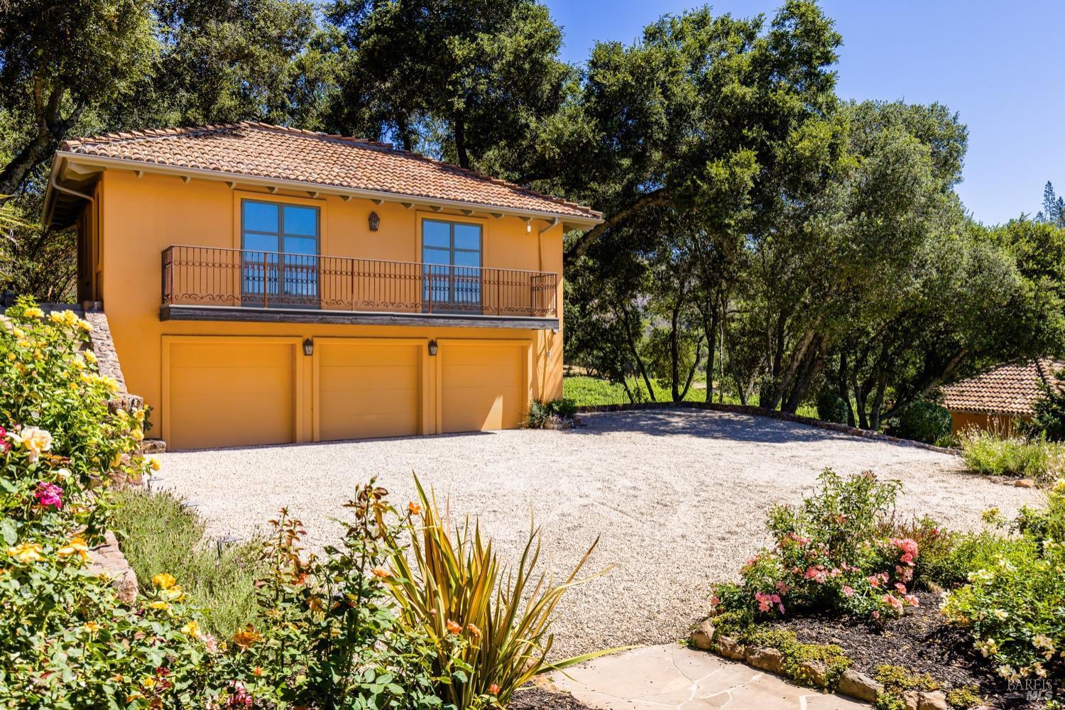 Calistoga, California, 94515, United States, 8 Bedrooms Bedrooms, ,10 BathroomsBathrooms,Residential,For Sale,1896819