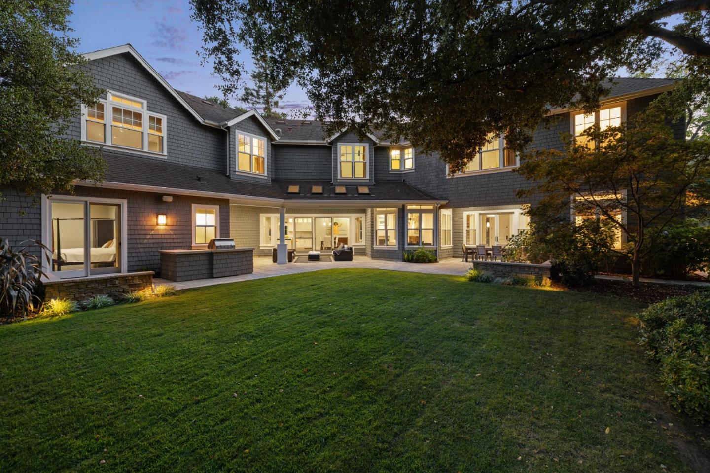 Menlo Park, California, 94025, United States, 6 Bedrooms Bedrooms, ,6 BathroomsBathrooms,Residential,For Sale,1939907