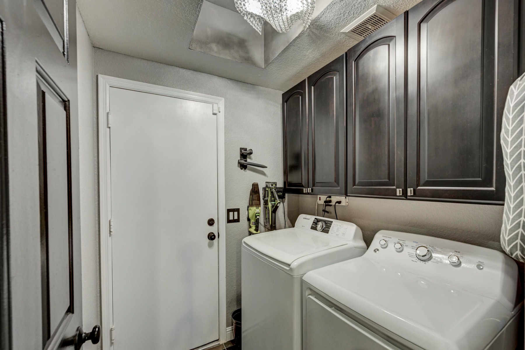  938 E Knight Lane, Tempe, AZ, 85284 - 物件實景