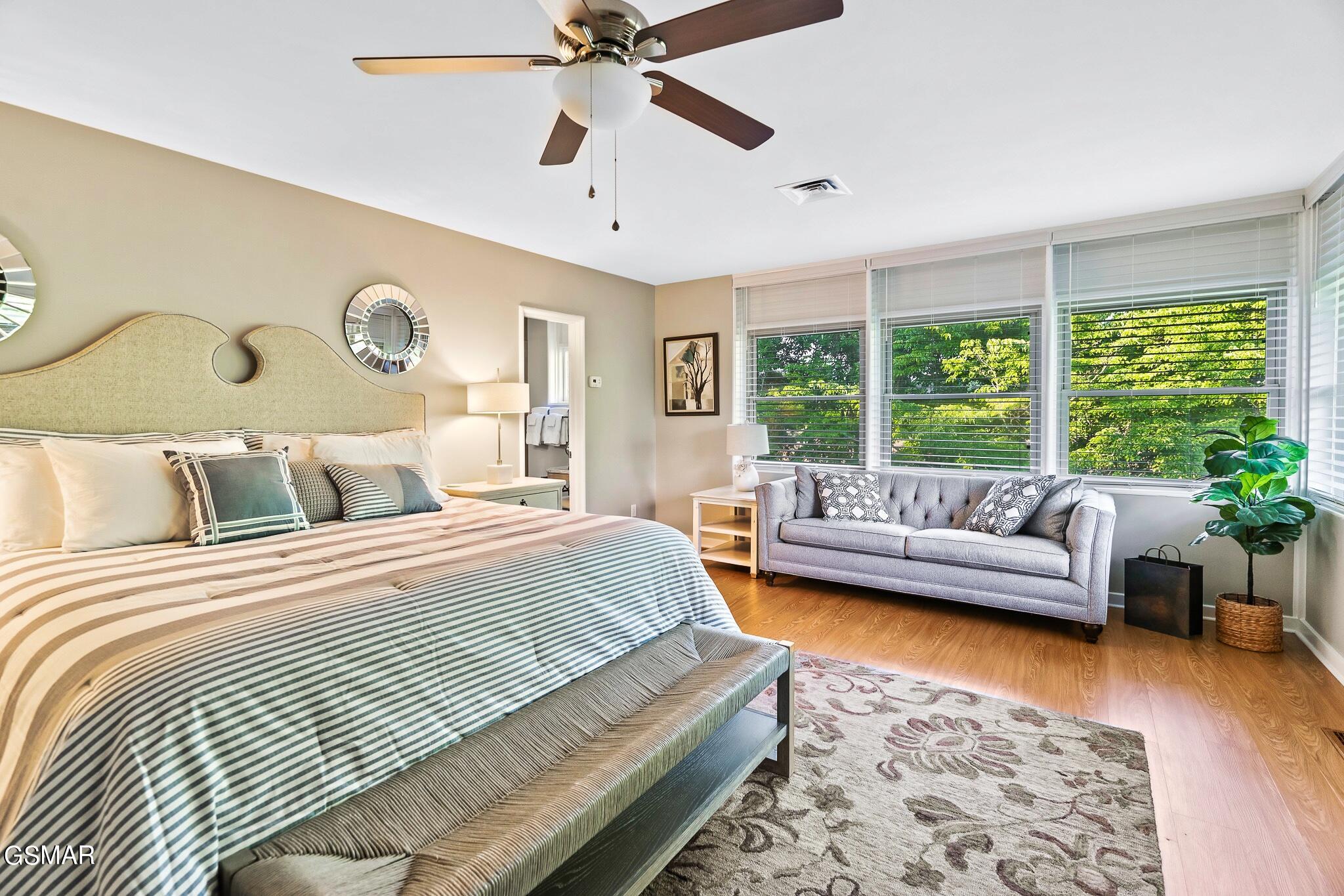 Sevierville, Tennessee, 37862, United States, 6 Bedrooms Bedrooms, ,9 BathroomsBathrooms,Residential,For Sale,1973767