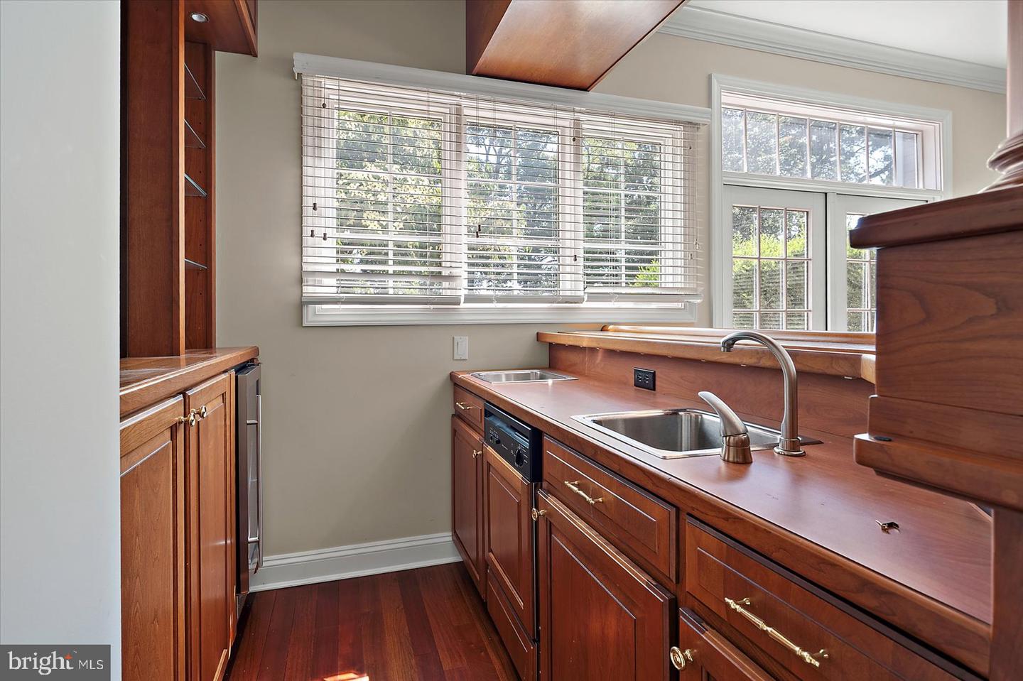 Salisbury, Maryland, 21801, United States, 4 Bedrooms Bedrooms, ,4 BathroomsBathrooms,Residential,For Sale,1874364