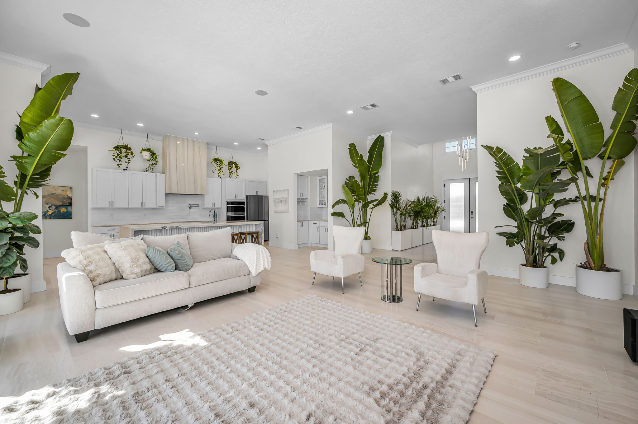 Treasure Island, Florida, 33706, United States, 4 Bedrooms Bedrooms, ,3 BathroomsBathrooms,Residential,For Sale,2016034