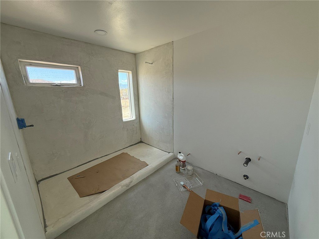 Morongo Valley, California, 92256, United States, 2 Bedrooms Bedrooms, ,3 BathroomsBathrooms,Residential,For Sale,1940987