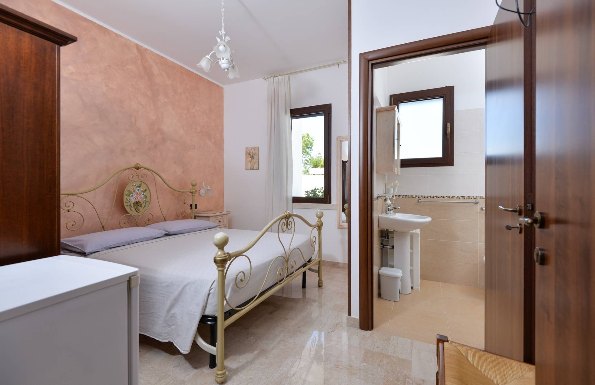 Via Aldo Moro, Giurdignano, Lecce, 73020, IT, 11 Bedrooms Bedrooms, ,11 BathroomsBathrooms,Residential,For Sale,Via Aldo Moro,1576238