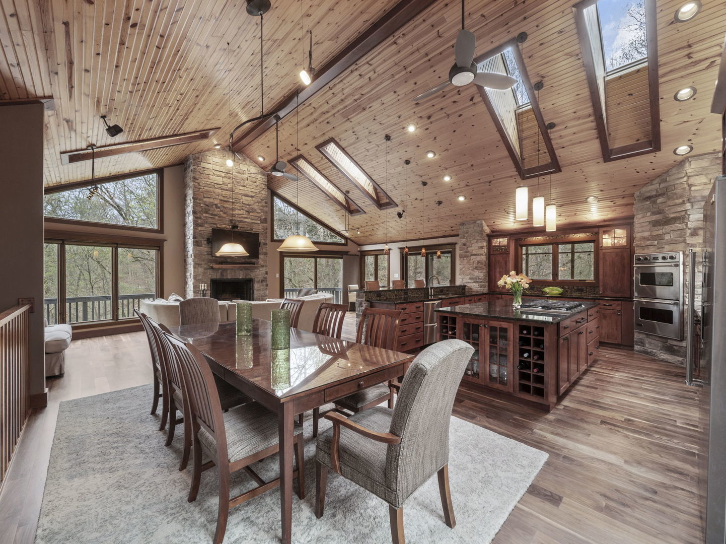 Beverly Shores, Indiana, 46301, United States, 4 Bedrooms Bedrooms, ,4 BathroomsBathrooms,Residential,For Sale,2040269