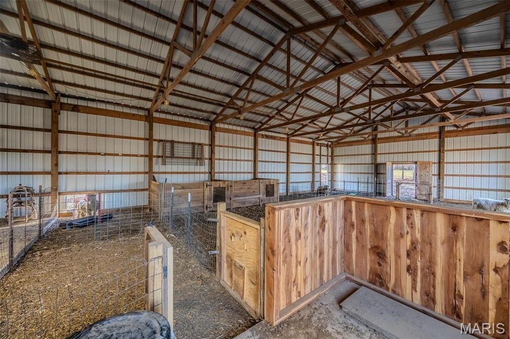 Lebanon, Missouri, 65536, United States, 4 Bedrooms Bedrooms, ,4 BathroomsBathrooms,Residential,For Sale,1976703