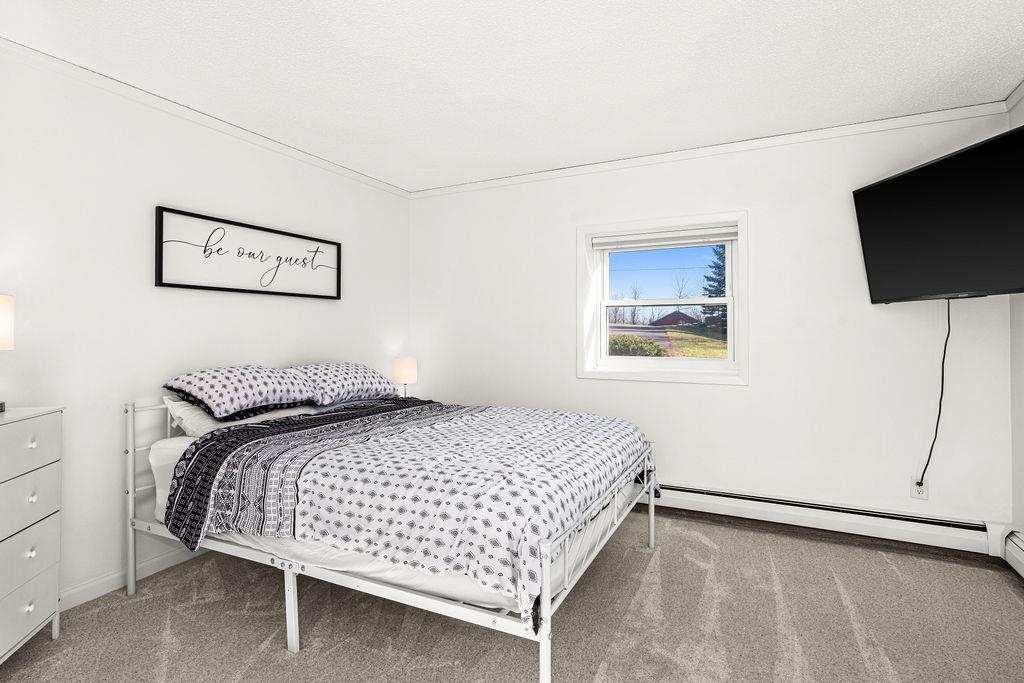 Duluth, Minnesota, 55803, United States, 4 Bedrooms Bedrooms, ,1 BathroomBathrooms,Residential,For Sale,1987307