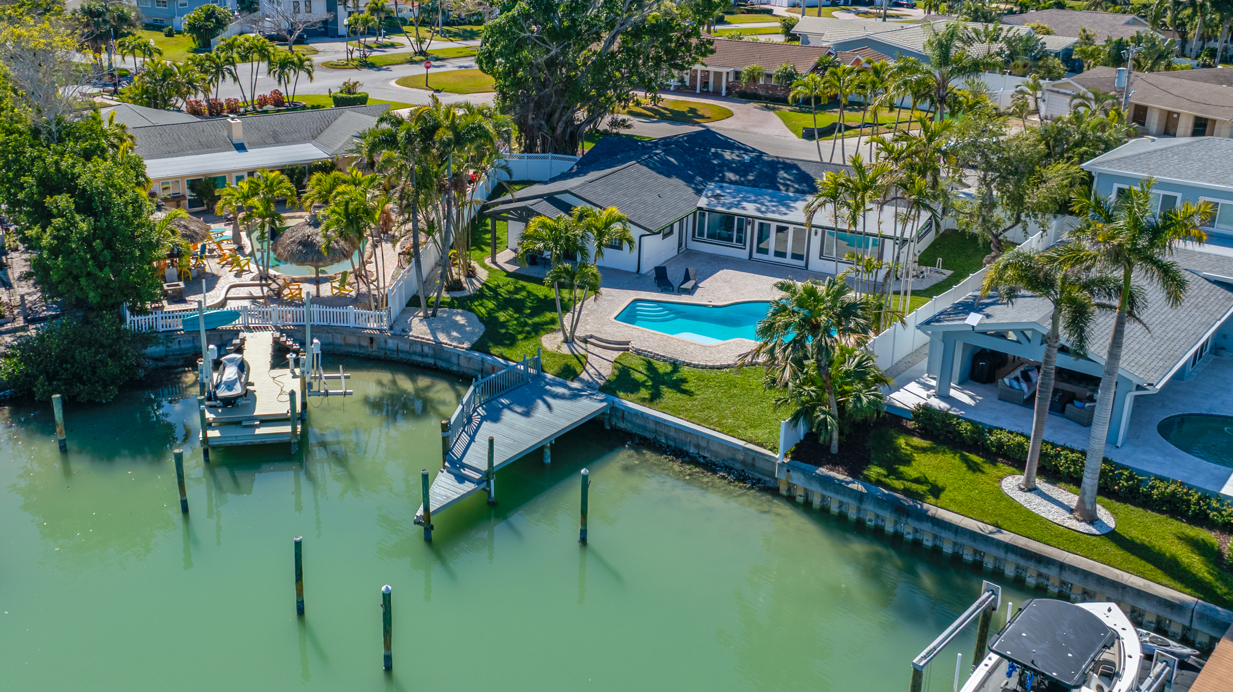 St Petersburg, Florida, 33707, United States, 3 Bedrooms Bedrooms, ,3 BathroomsBathrooms,Residential,For Sale,2017705