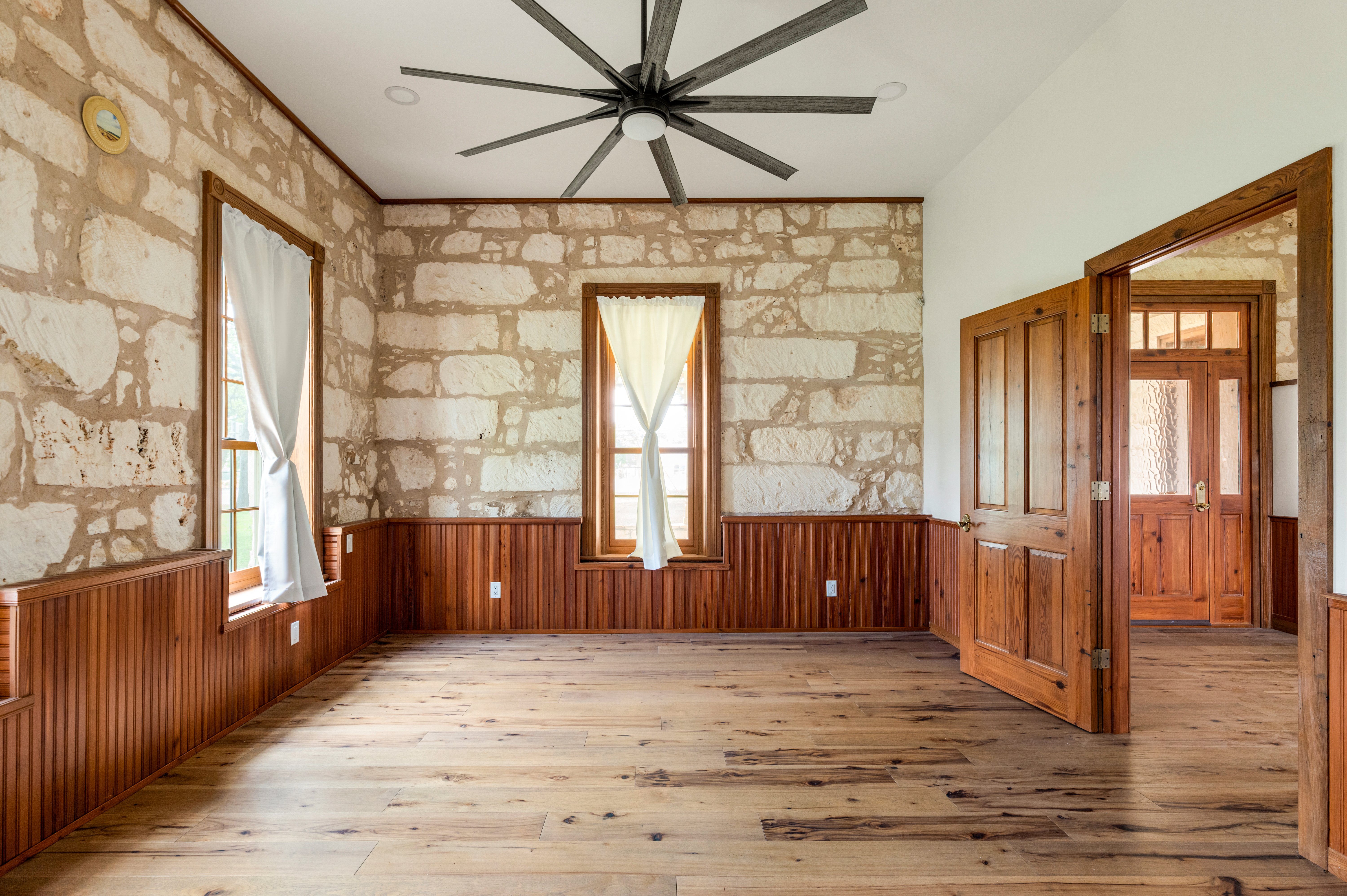  1461 South US Highway 87, Fredericksburg, TX 78624 - 物件實景